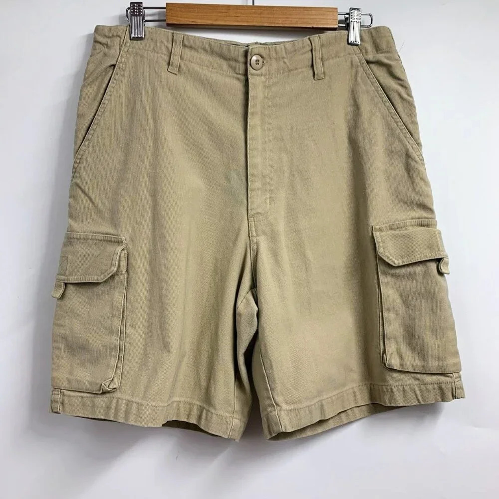 Big Dogs Men's Vintage Cotton Cargo 8 Inch Inseam Shorts Size 32